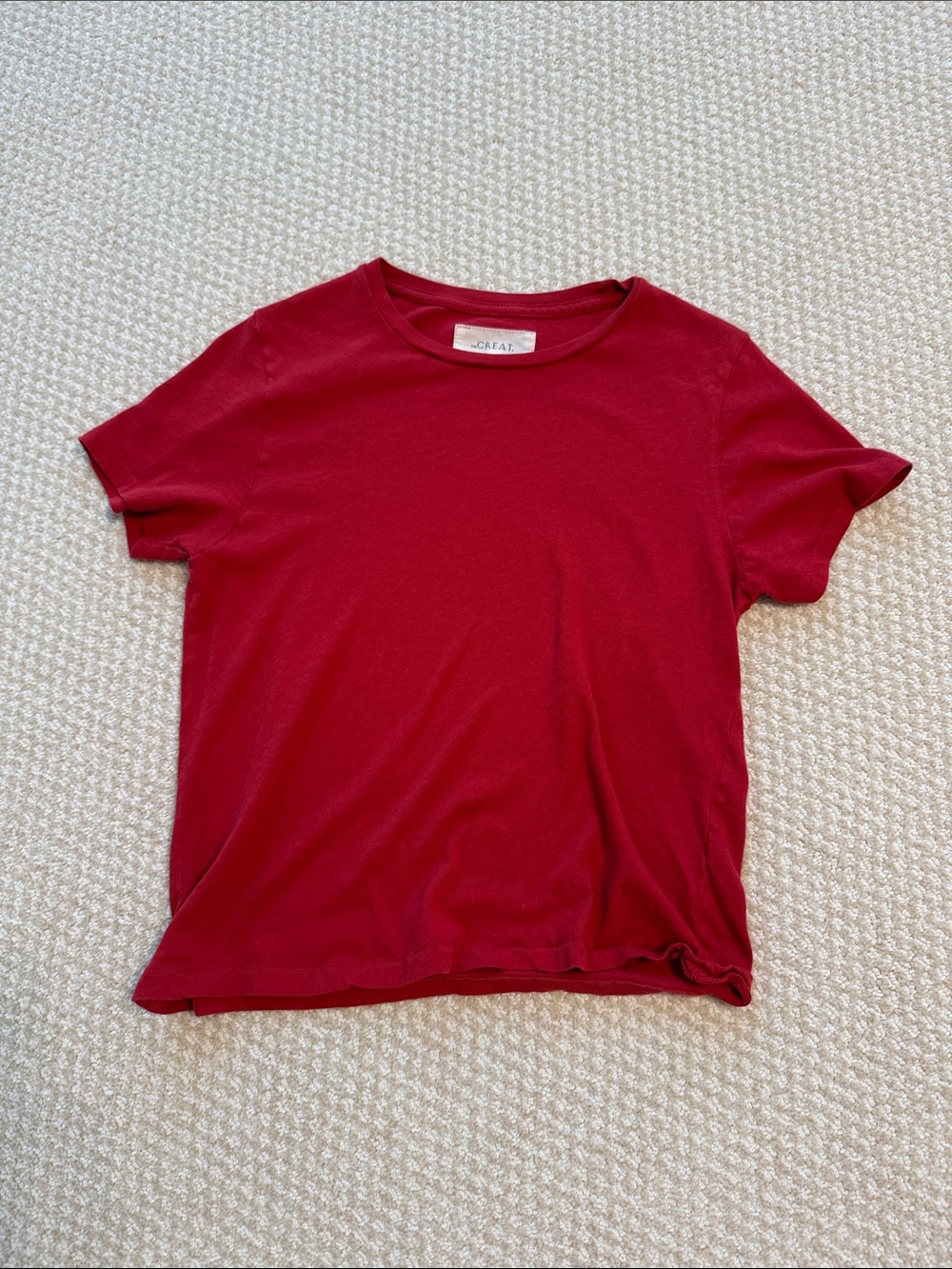 THE GREAT. Classic Short Sleeve Tee in Crimson